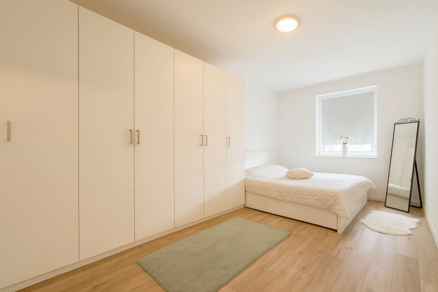 Schlafzimmer 2