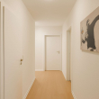 Flur - -I| 1, 2, MEINS || Attraktive Mansarden-Wohnung || WOHNEN IM FH-VIERTEL |I-