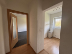 Flur - Helle 2-Zimmer-Wohnung mit guter Raumaufteilung