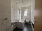Badezimmer - Helle 2-Zimmer-Wohnung mit guter Raumaufteilung