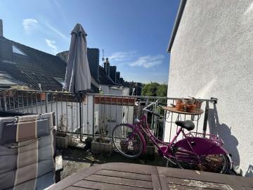 ***Altbau-Quartett als Investment-Paket: Renditepotenziale in fünf charmanten Altbauwohnungen***, 40227 Düsseldorf, Etagenwohnung