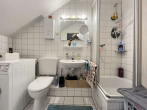 Bad - *PERFEKTES APARTMENT FÜR DIE LAGE* – ZENTRAL IM DÜSSELTAL